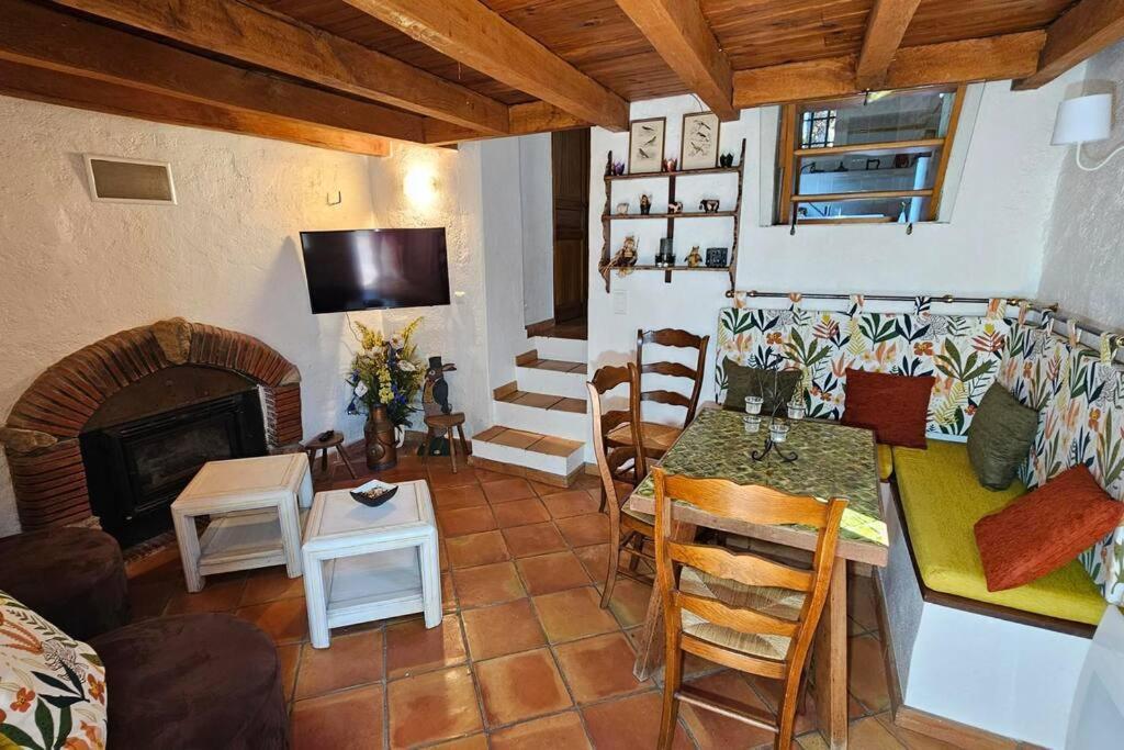 Mazet Villa Saint-Cezaire-sur-Siagne Bagian luar foto